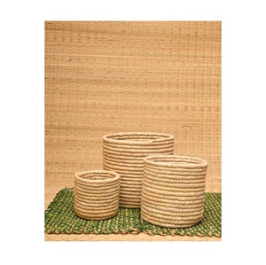 Cesta de hierba Sabai natural para organización de almacenamiento y decoración hecha a mano con tejido rústico duradero respetuoso con el medio ambiente por artesanos - Product Image 4