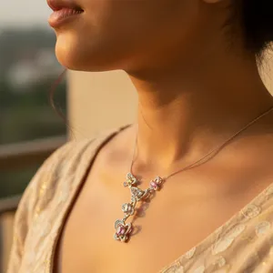 Pendentif unisexe Art Palace en argent 925, motif papillon et fleur, avec cristal rose et strass ovale, plaqué rhodium, cadeau religieux - Product Image 3