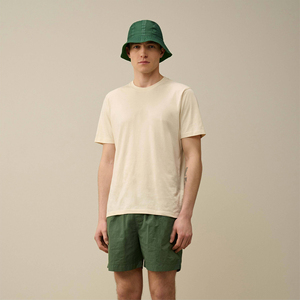 Short de bain en nylon décontracté élégant pour hommes, séchage rapide, respirant, écologique et confortable, pour l'été, la plage et la piscine. - Product Image 1