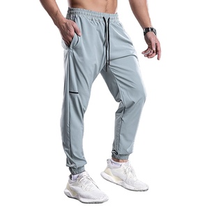 Vente en gros de vêtements de sport légers pour hommes, pantalons de jogging mi-décontractés, pantalons de survêtement respirants en polyester, fabricant 2026 - Product Image 1