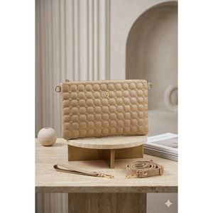 Bolso de Hombro Acolchado Beige con Patrón, Cierre de Cremallera, Decoración de Botones, Forro de PU/PVC, Moderno, para Verano, Invierno y Primavera - Product Image 1