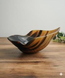 Bol en corne de buffle naturel authentique de style élégant pour servir des fruits, des nouilles, des desserts, pour la maison, l'hôtel, la vaisselle - Product Image 1