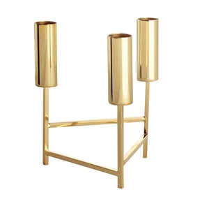 Bougeoir élégant et moderne de qualité supérieure fabriqué à la main de couleur dorée bougeoir de décoration de table de mariage/salle à manger - Product Image 1