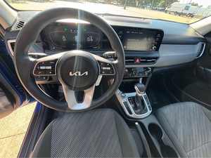 KIA Seltos EX 2024 d'occasion, propre - Product Image 3