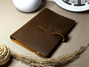 Couverture de Bible en cuir vintage marron personnalisée avec poignée et poche arrière couverture de Bible pour les femmes LBC-0123 - Product Image 5