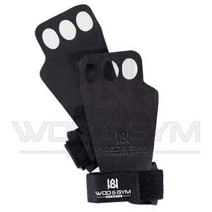 Poignées de gymnastique en cuir à 3 trous WOD GYM SPORTS Marque Personnalisable Taille Antidérapante pour Powerlifting Haltérophilie Fitness - Product Image 2