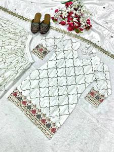 Nuevo Salwar Kameez de Seda Chino de Diseño Moderno y Elegante con Top, Sharara Plazzo y Dupatta de Secado Rápido para Bodas y Fiestas - Product Image 5