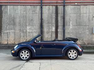 VOLKSWAGEN NEW BEETLE CONVERTIBLE GLS 2003 USADO, VOLANTE A LA IZQUIERDA/DERECHA - Product Image 2