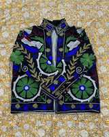 Meilleure vente Veste d'hiver en velours brodée Suzani à la main Veste courte Suzani pour femme Veste brodée courte Suzani taille libre