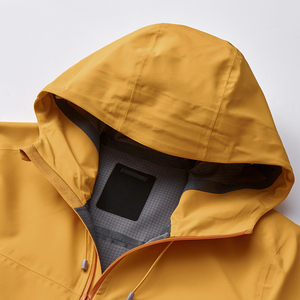 Veste de randonnée imperméable personnalisée pour hommes | Manteau rigide coupe-vent et respirant | Coupe-vent à capuche extérieur de haute qualité - Product Image 5