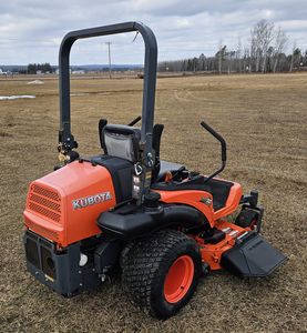 Se vende cortadora de césped Kubota ZG327 del 2016 - Product Image 6