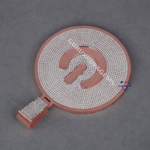 Superbe pendentif de collection de bijoux hip hop glacés fabriqué en argent sterling 925 avec des diamants moissanite de haute qualité - Product Image 3