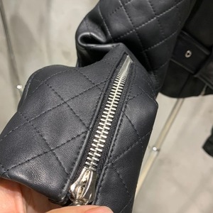 Vestes en cuir à col en fourrure pour femmes Manteaux d'automne chauds en peau de mouton véritable avec col en fourrure de renard naturel - Product Image 3