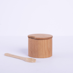 Tarro grande de madera de haya de 10 cm para especias con cuchara integrada - Salero y azucarero de madera maciza natural, recipiente ecológico para cocina - Product Image 1