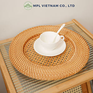 Assiettes de présentation rondes en rotin naturel tissé à la main Tapis de table écologique de taille personnalisée pour la décoration de salle à manger, de mariage et de restaurant - Product Image 6