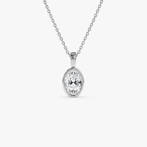 Colgante Clásico con Diamante Cultivado en Laboratorio de Forma Ovalada con Engaste Brillante, 1.00 Ct E-F VS, Oro de 14K, para Ocasiones Especiales y Fiestas - Product Image 2