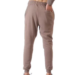 Chándales para hombres Venta al por mayor personalizada Color transpirable Liso Jogging Cómodo Estilo casual Hombres Chándal - Product Image 5