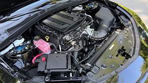 Camaro ZL1 Coupé 2023, Transmisión Manual de 6 Velocidades, Paquete de Rendimiento Extremo para Pista 1LE - Product Image 6