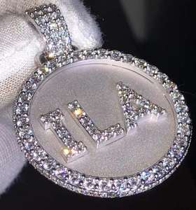 Collier à pendentif poignard en acier massif pour hommes et femmes Look de guerrier moderne avec chaîne de boîte - Product Image 2