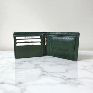 Approvisionnement en gros Portefeuille en cuir vert à la mode et plusieurs compartiments pour un rangement organisé disponibles au prix de gros - Product Image 2