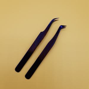 Pinzas de Cejas Profesionales, Duraderas y de Precisión, de Acero Inoxidable con Punta Inclinada y Logotipo Personalizado - Product Image 5