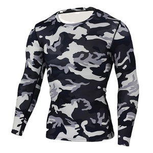 Haut de compression de protection UV à manches longues imprimé camouflage personnalisé haute performance pour hommes à des prix très bas - Product Image 1