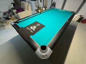 Table de billard snooker 8 pieds de qualité supérieure, cadre stable de qualité tournoi, table de billard 8 boules, bois massif, tissu en velours, élégante - Product Image 5