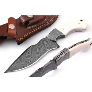 Vente en gros de couteau de skinner de chasse à lame fixe en acier Damas couteau de skinner en acier personnalisé avec étui en cuir - Product Image 2