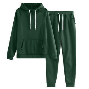 Chándal de alta calidad para hombre con Sudadera con capucha y pantalones Logotipo personalizado Producto de invierno Trajes de chándal para hombre a la venta - Product Image 1