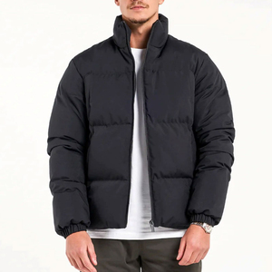 Veste matelassée sur pied pour hommes de haute qualité OEM Veste bombardier épaisse et chaude de couleur unie à la mode de style High Street-Vente en gros - Product Image 1