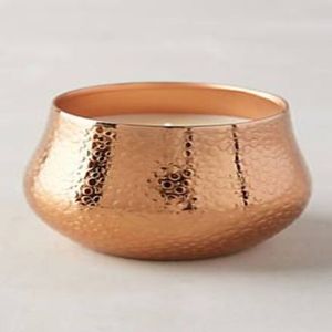 Bocaux à bougies en métal d'inspiration vintage, conçus pour les bougies en cire artisanales, offrant une flamme chaude et stable et une ambiance douillette et apaisante. - Product Image 5