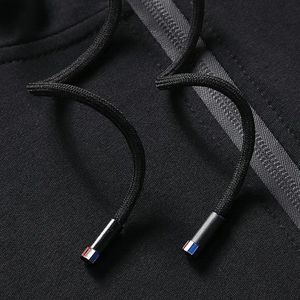 Chándales de algodón 100% de nuevo diseño de moda para hombre, transpirables, ajustados, con cuello con capucha, hechos en Pakistán - Product Image 4