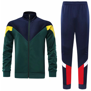 ชุดกีฬาผู้ชายแบบสองชิ้น ชุดวอร์ม - Product Image 1
