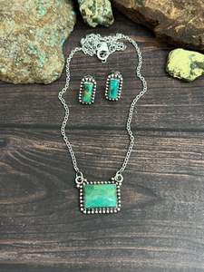 Collier en argent sterling fait à la main Kingman Turquoise ensemble de boucles d'oreilles bijoux élégants du sud-ouest pour les femmes tenue unique - Product Image 4