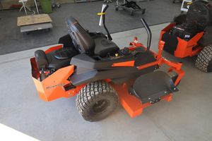 Cortadora de césped profesional Bad Boyy 6000 Zero Turn, usada para mantenimiento residencial y recorte rápido. | Resultados de la corte de césped - Product Image 2