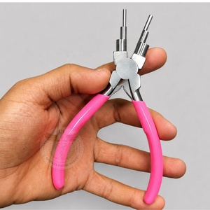 Pince de formage de boucles 6-en-1 en acier inoxydable de qualité supérieure, outil de fabrication de fermoirs, poignée antidérapante confortable, pour anneaux de jonction de 3 mm à 9,5 mm - Product Image 1