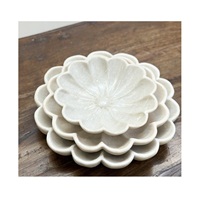 Ensemble d'assiettes en marbre artisanal de qualité supérieure pour la cuisine à manger moderne servant un design de luxe en pierre naturelle solide poli fabriqué à la main