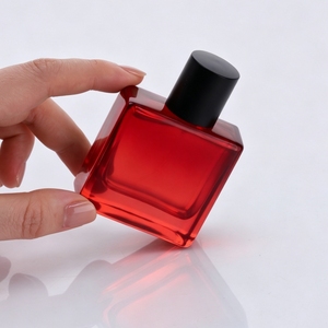 ขวดน้ำหอมดีไซน์หรูขนาด 100 มล. แบบสเปรย์ สำหรับน้ำหอม EDP EDT ของแท้จากอเมริกา ขายส่ง พร้อมหัวปั๊ม ใช้งานได้ยาวนาน ผลิตจากแก้ว - Product Image 3
