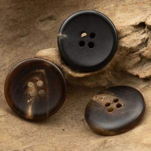 Boutons ronds en corne véritable de style animal de bonne qualité, faits à la main, pour manteau en laine pour femmes et costume pour hommes, objet de collection - Product Image 4