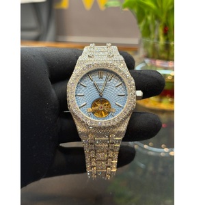 Montre en or avec diamants, édition limitée de luxe unisexe, cadran de 41 mm, bracelet en acier inoxydable de 20 mm, résistante à l'eau, best-seller de Jewelux - Product Image 1