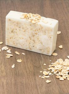 Barra de jabón de sal del Himalaya pura con diseño tallado-Cuidado natural de la piel y regalo decorativo de bienestar - Product Image 3