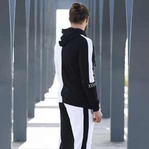 ชุดวอร์มผ้ายืดความชื้นสูงสำหรับผู้ชายชุดวอร์มพิมพ์ลายกล้ามเนื้อมีซิปปิดมีฮู้ดสำหรับฤดูหนาว - Product Image 6