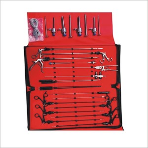 Juego de Instrumentos Laparoscópicos para Cirugía de Precisión que Incluye Portaagujas, Empujador de Nudos y Herramientas para Cierre de Portales - Product Image 5