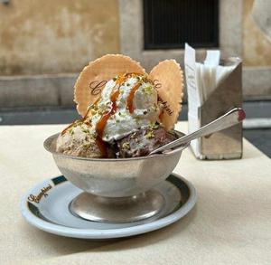 Stainless steel ice <b>cream</b> scoop and bowl set for coordinated kitchen <b>style</b> and convenient frozen treat serving - Product Image 2