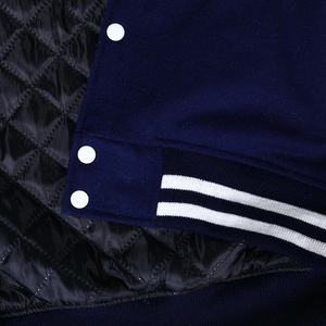 Top Tendance Haute Qualité Slim Fit Varsity Vestes Élégant ODM Laine Tissu Long Hiver Vêtements Ceinture Nouvelle Arrivée Bestseller - Product Image 5