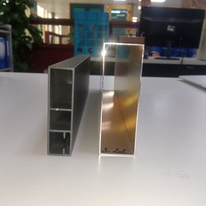 โปรไฟล์ท่อสี่เหลี่ยมเคลือบด้วยไม้และผงอะลูมิเนียมผลิตในเวียดนาม - Product Image 2