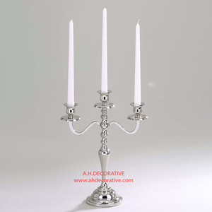 Candélabre argenté personnalisable à 5 bougies dessus de table de mariage petit candélabre décoratif en métal nickelé fait main décoration - Product Image 4