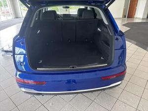 2022 Audi Q5 55 S สายพรีเมี่ยม
