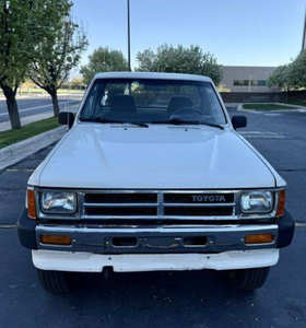 Auto Usado de Calidad a Precio Accesible, Toyota Pickup 1988, Volante a la Izquierda - Product Image 5