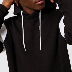 Conjuntos de tendencia de alta calidad para hombres Sudaderas con capucha transpirables de gran tamaño con bloqueo de color para la colección de invierno de hombres - Product Image 2